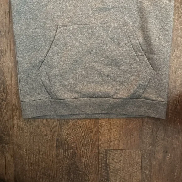 Jordan Logo Hoodie - Picture 2 of 4